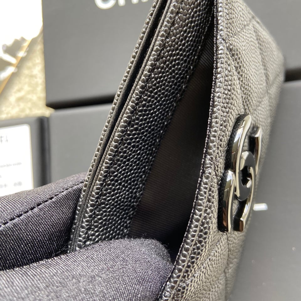 Chanel Card Holder 11Cm Black Caviar Black Hardware view 7