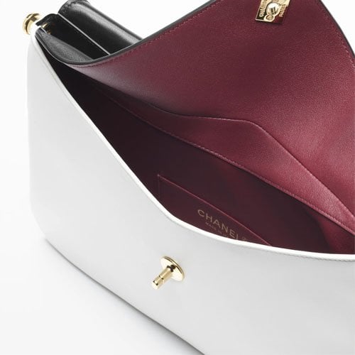 Chanel Hobo Bag Calfskin &amp; Gold-plated Metal Black &amp; White 29cm/11.4in Dark Red Wine AS6209 view 5