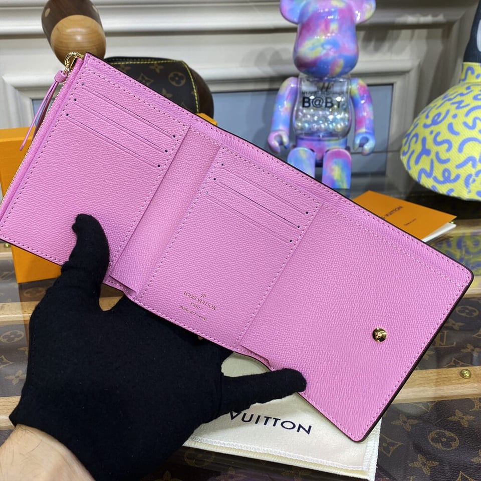 Louis Vuitton Christmas Animation 2022 Victorine Wallet Pink view 11