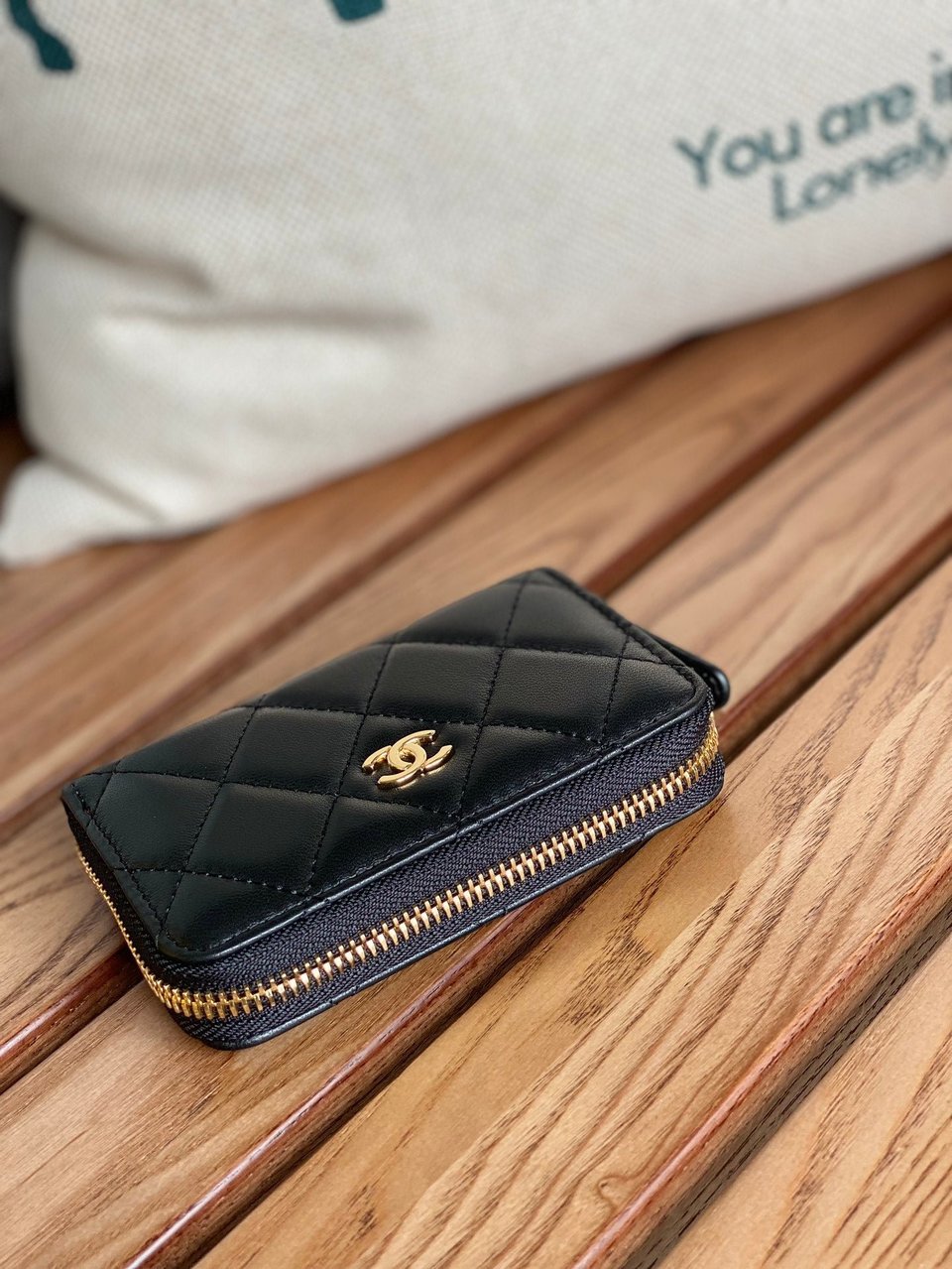 Chanel Zipped Wallet 7.5Cm Black Calfksin Gold Hardware view 3