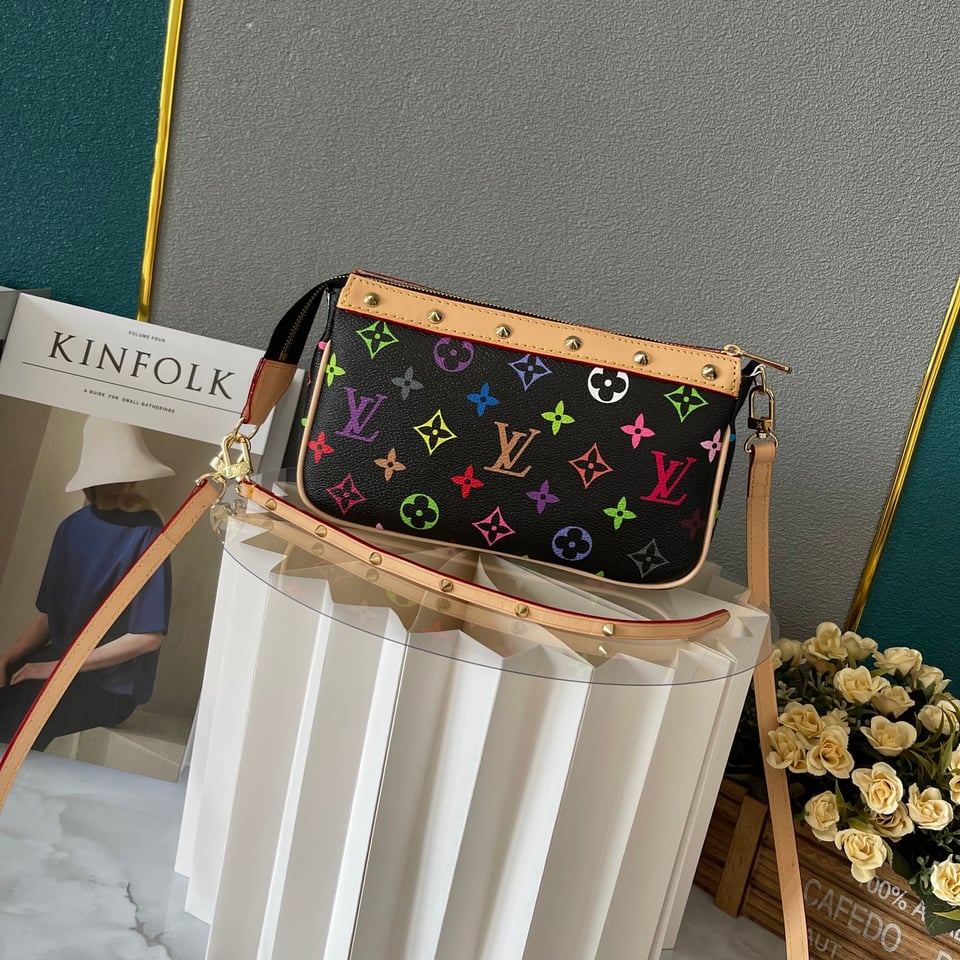 Louis Vuitton Pochette Accessoires Monogram Multicolore Black 22Cm view 3