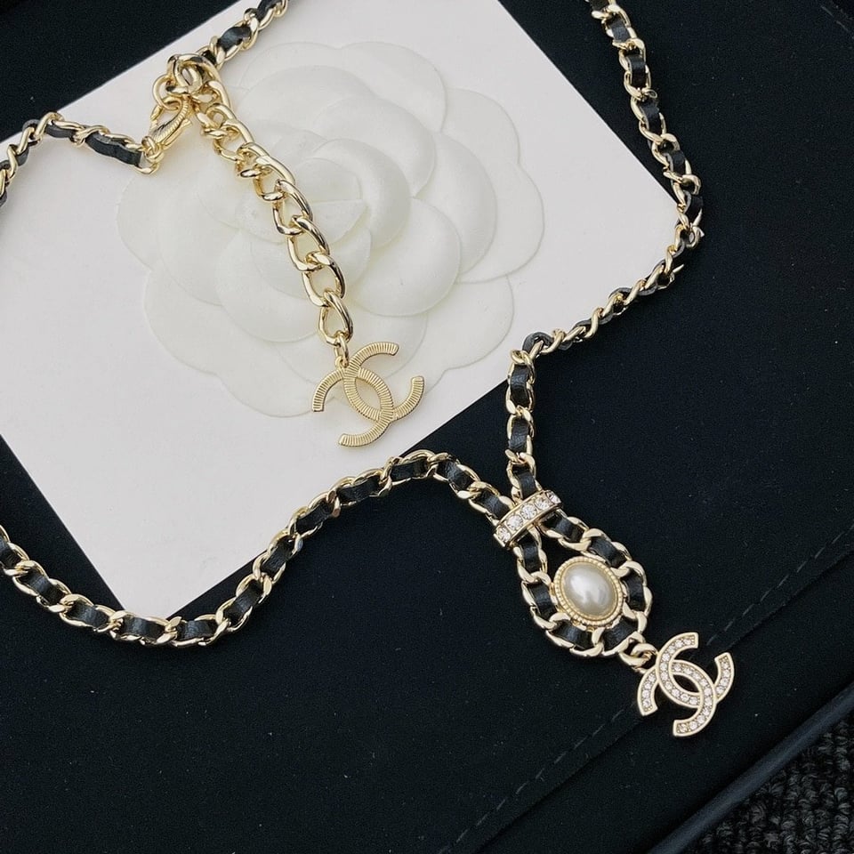 Chanel Cc Necklace view 3