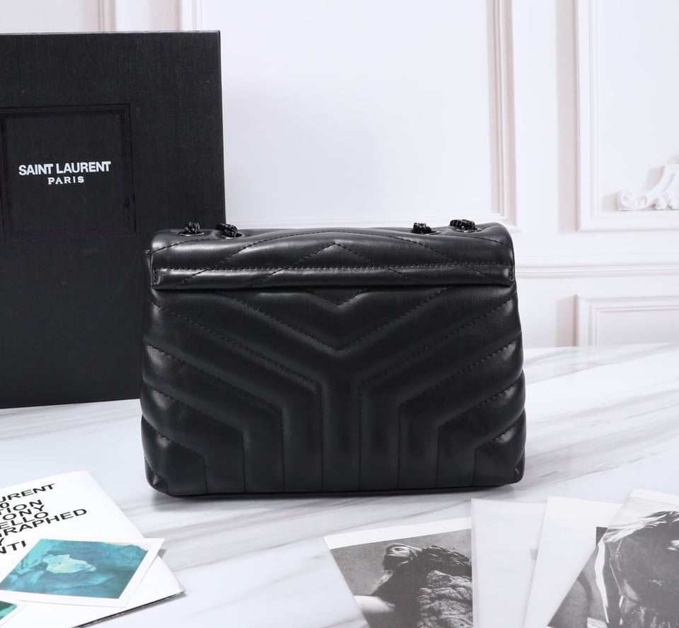 Saint Laurent Loulou Small Chain Bag In Matelasse Y Black Noir 23Cm view 6