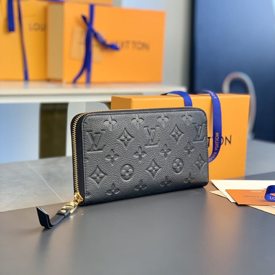 Louis Vuitton Monogram Empreinte Zippy Wallet Black 19.5cm view 5