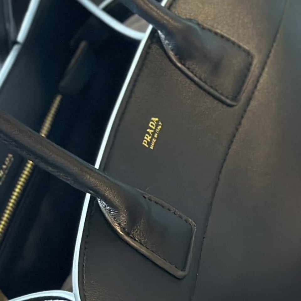 Prada Large Leather Tote Bag With Buckles Black 32Cm view 8