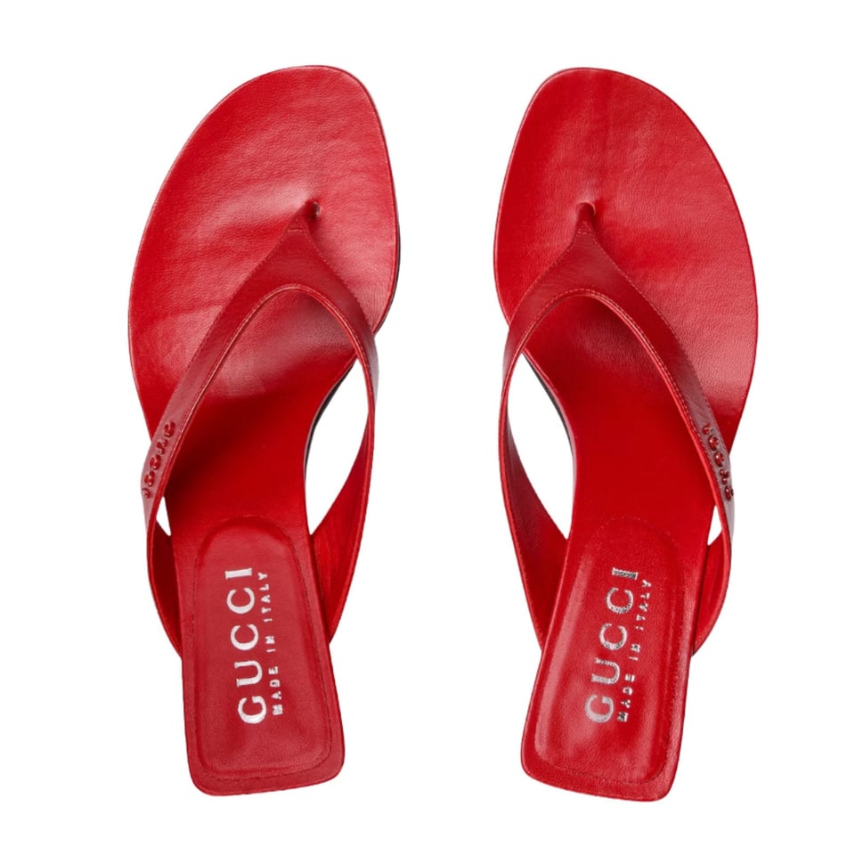 Gucci Vittoria Thong Red Leather 865403 For Women view 4