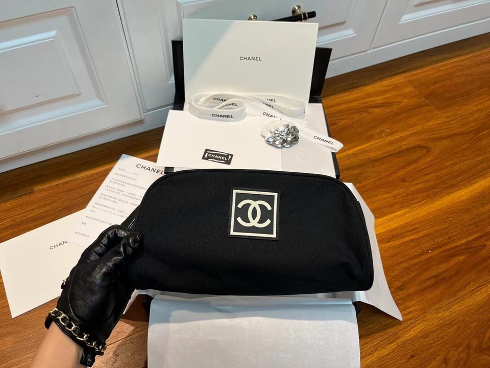 Chanel Sport Line Clutch Bag 26 Black Canvas view 5