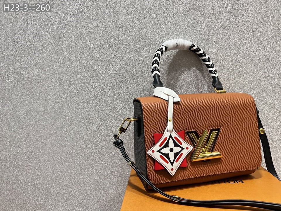 Louis Vuitton Crafty Twist Brown 22Cm M56780 view 3