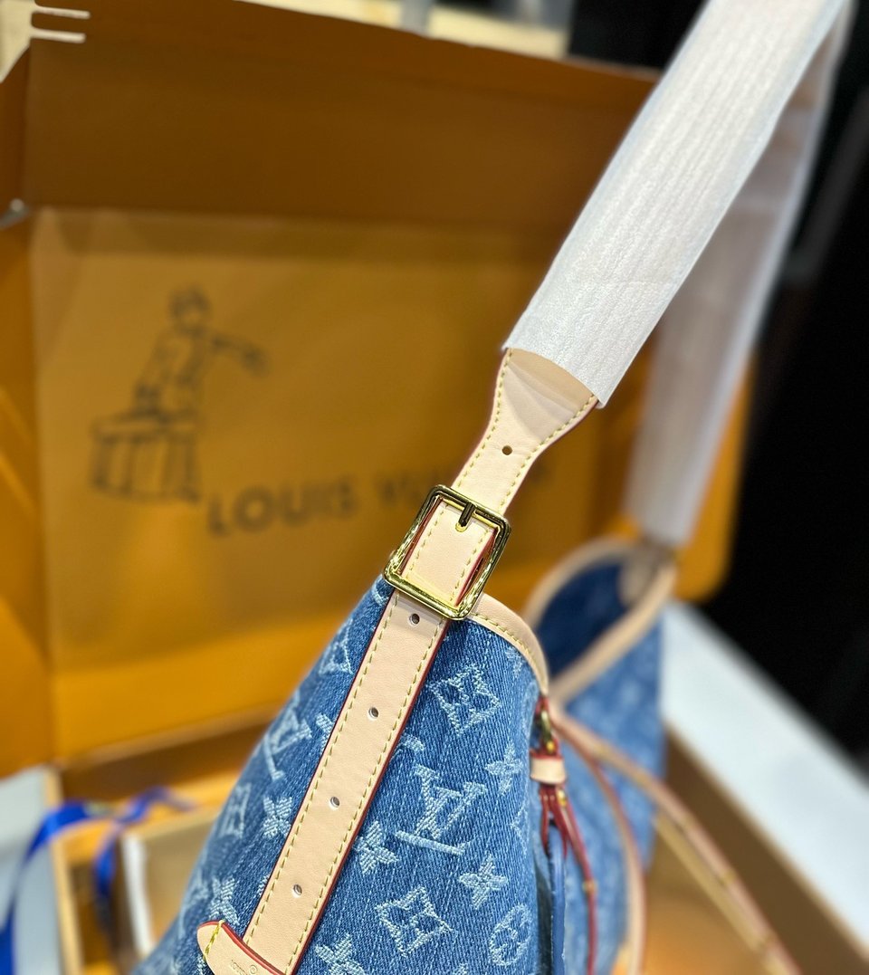 Louis Vuitton Carryall Pm Denim Blue 28Cm view 5