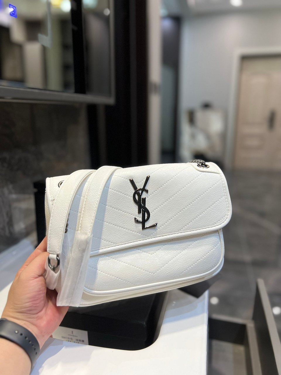 Saint Laurent Niki Baby Chain Bag In White view 4
