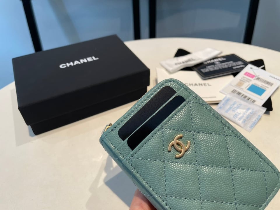 Chanel Zipped Coin Purse 11 Sapphire Grained Calfskin view 6