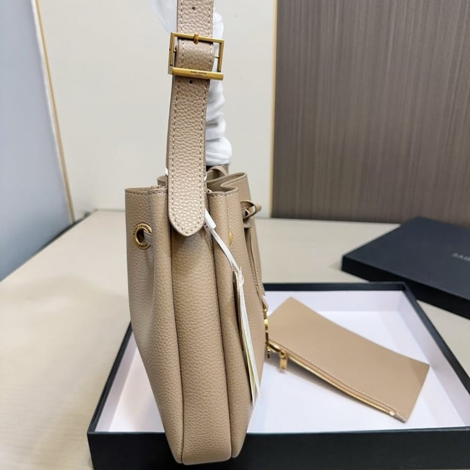 Saint Laurent Paris Vii Hobo Bag Beige 30Cm view 8