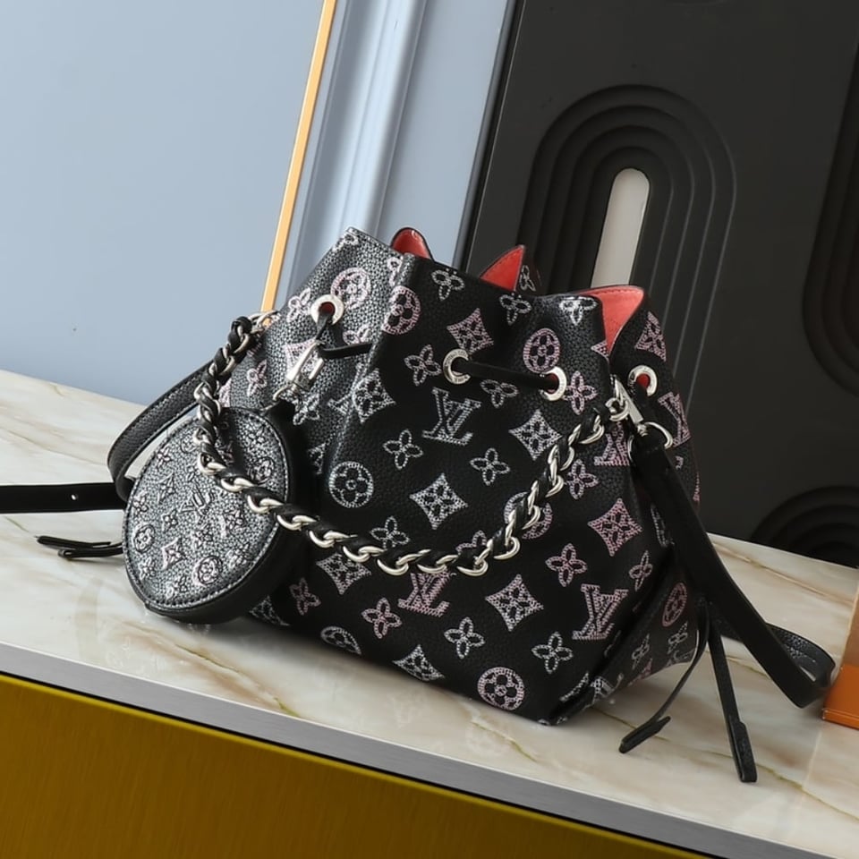 Louis Vuitton Bella Black /Amp Pink 22Cm view 7