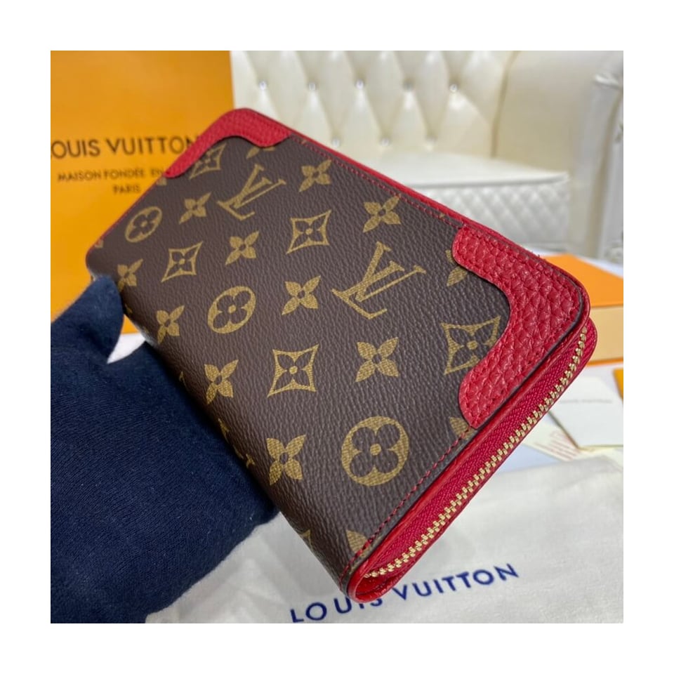 Louis Vuitton Monogram Zippy Wallet Retiro view 3