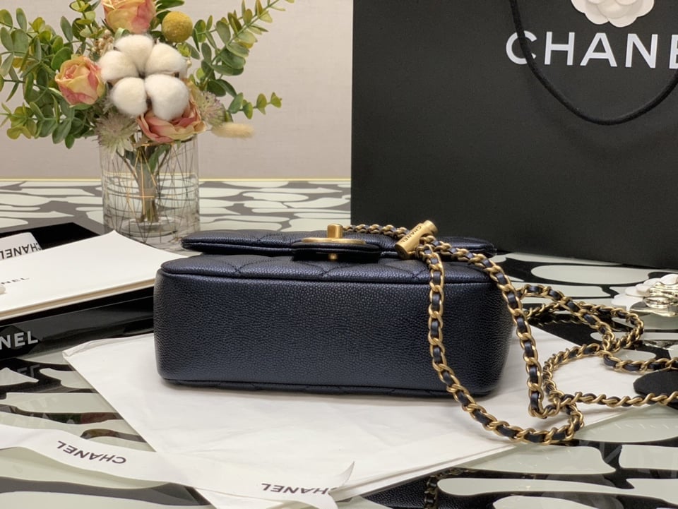 Chanel Grained Mini Flap Bag 19Cm/7.4in Black As2855 view 5