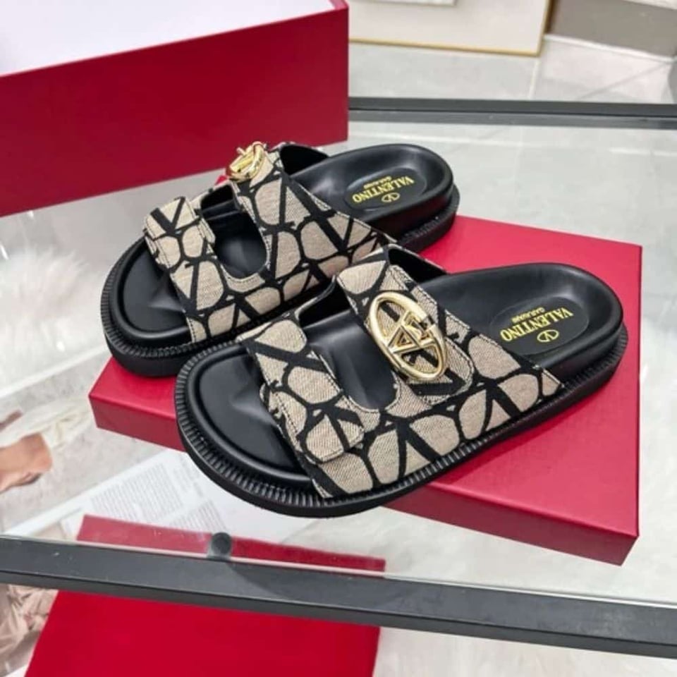 Valentino Garavani Vlogo Toile Iconographe Sandal Brown view 3