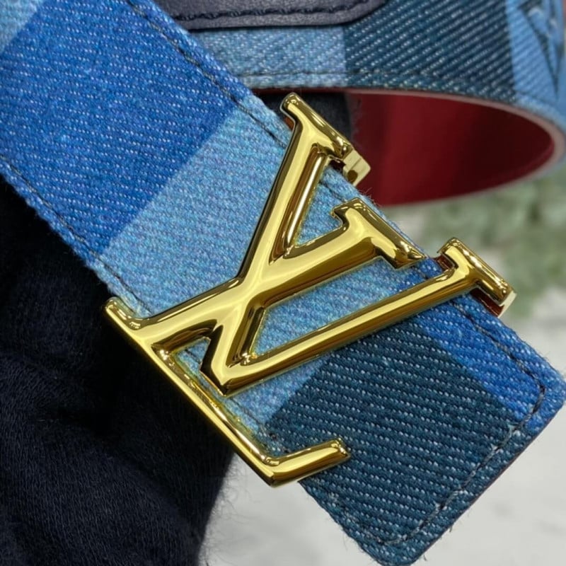 Louis Vuitton LV Iconic 30mm Belt M0243W view 7
