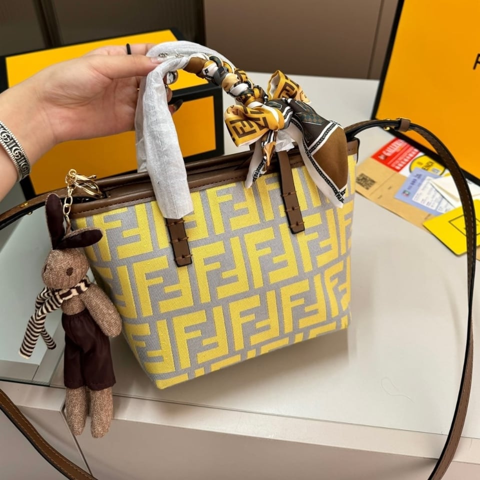 Fendi Mini Roll Ff Jacquard Mini Bag Yellow 18Cm view 3