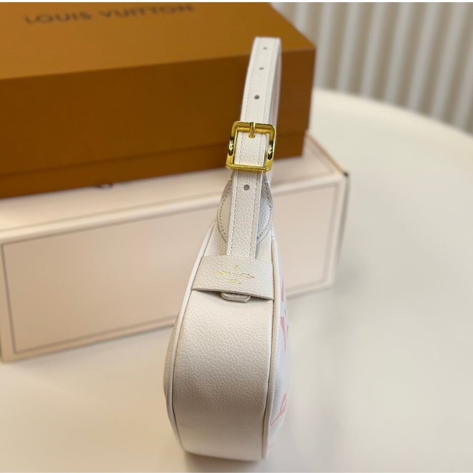 Louis Vuitton Mini Moon Bag In Latte White And Chamallow Pink 21Cm M24108 view 5
