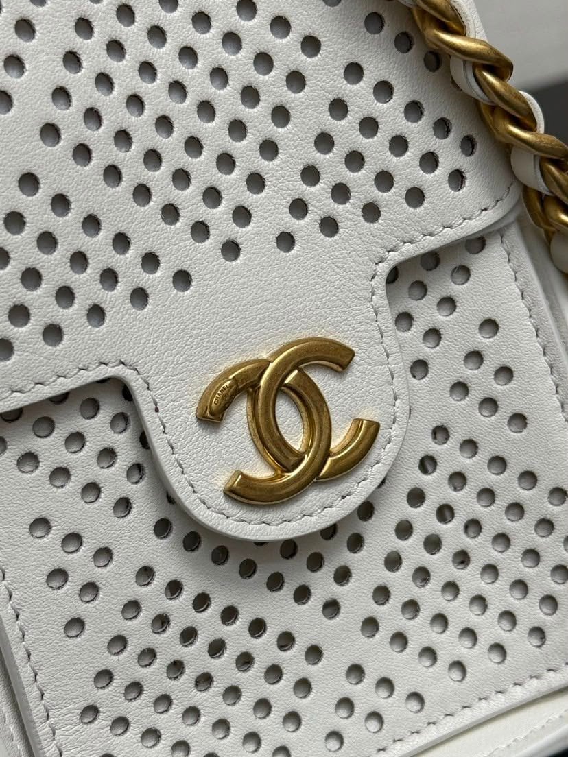 Chanel See Through Drawstring Bucket Bag Calfskin 22cm/8.7in view 10