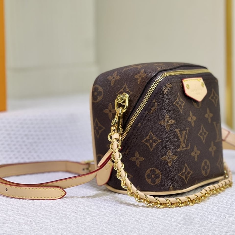 Louis Vuitton Just In Case Monogram Canvas Leather Brown 13Cm M47096 view 4