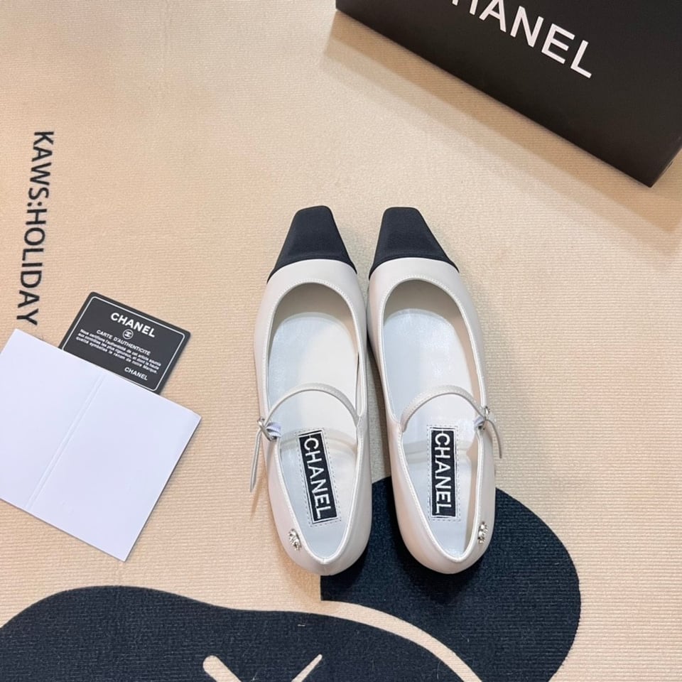 Chanel Square Toe Ballet Flats Black White view 3