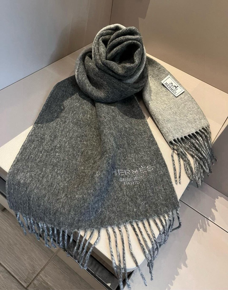 Hermes Cashmere Scarf Colorblock Dark Gray Light Gray For Women 180cm view 2
