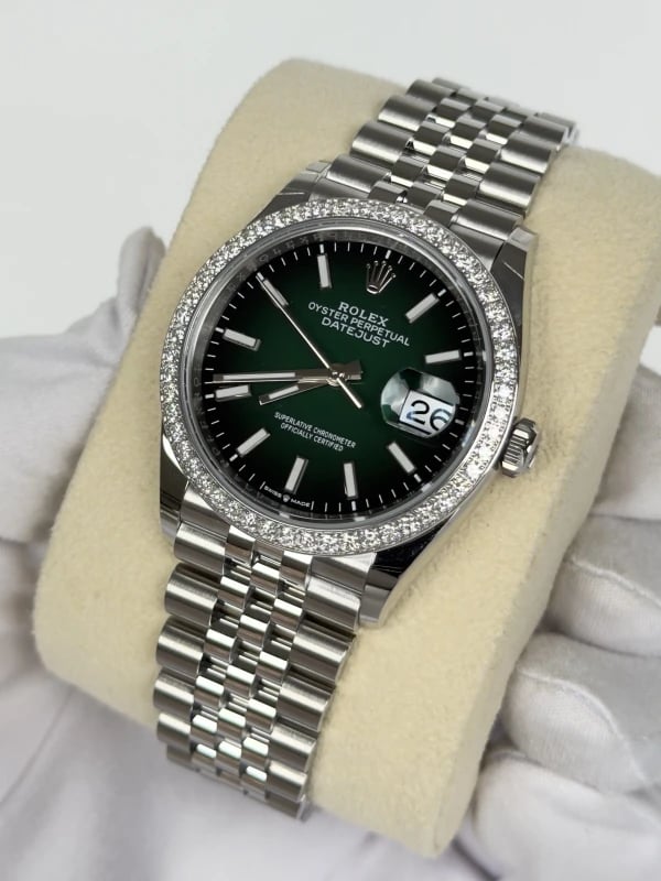 [Superclone] Rolex Datejust 36mm Green Ombré Dial Jubilee 126284RBR view 3