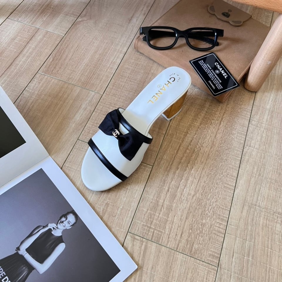 Chanel Grosgrain Ribbon Bow Mule Leather White view 5