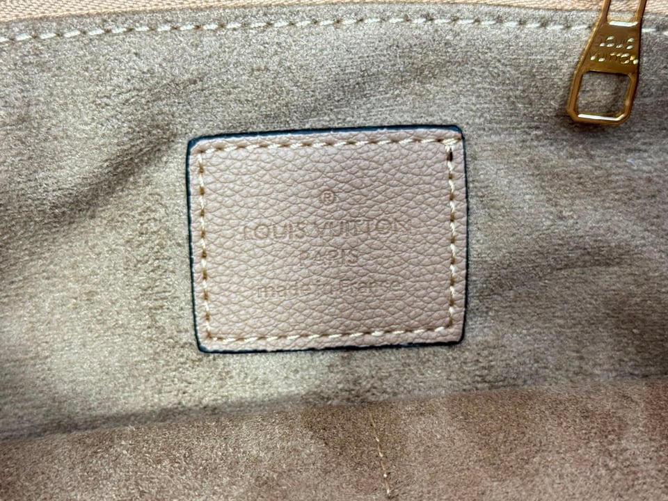 Louis Vuitton Métis Hobo Bag Tuape Color 35cm M27937 view 9
