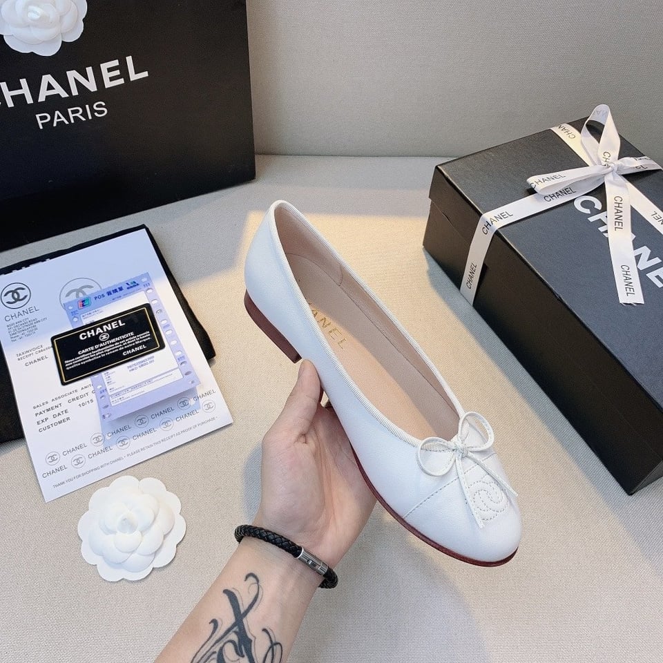 Chanel Classic Women’S Ballet White Sandals view 3