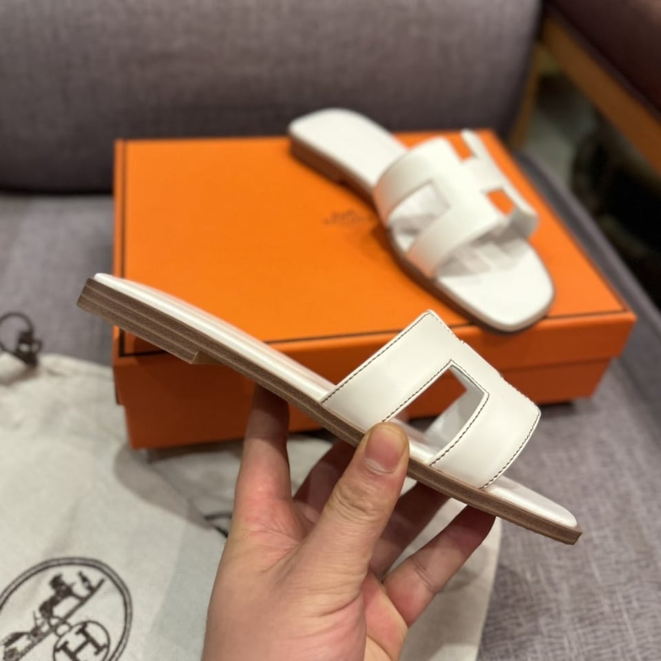 Hermes Oran Sandal Blanc view 6