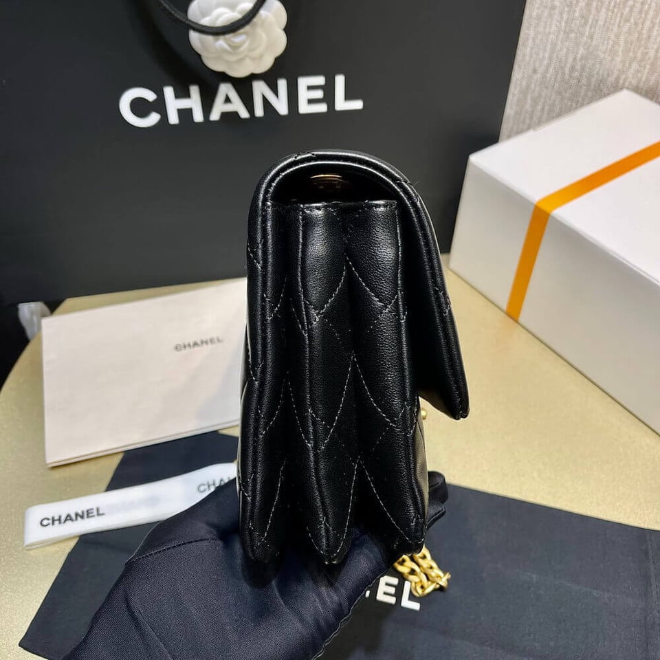 Chanel Lambskin Flap Bag 25 cm view 8