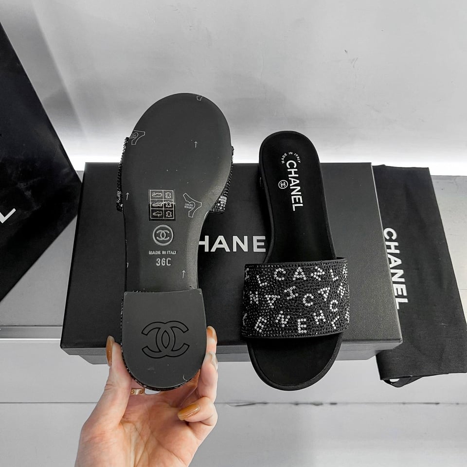 Chanel 24P Beaded Diamond Logo Slippers Black view 7