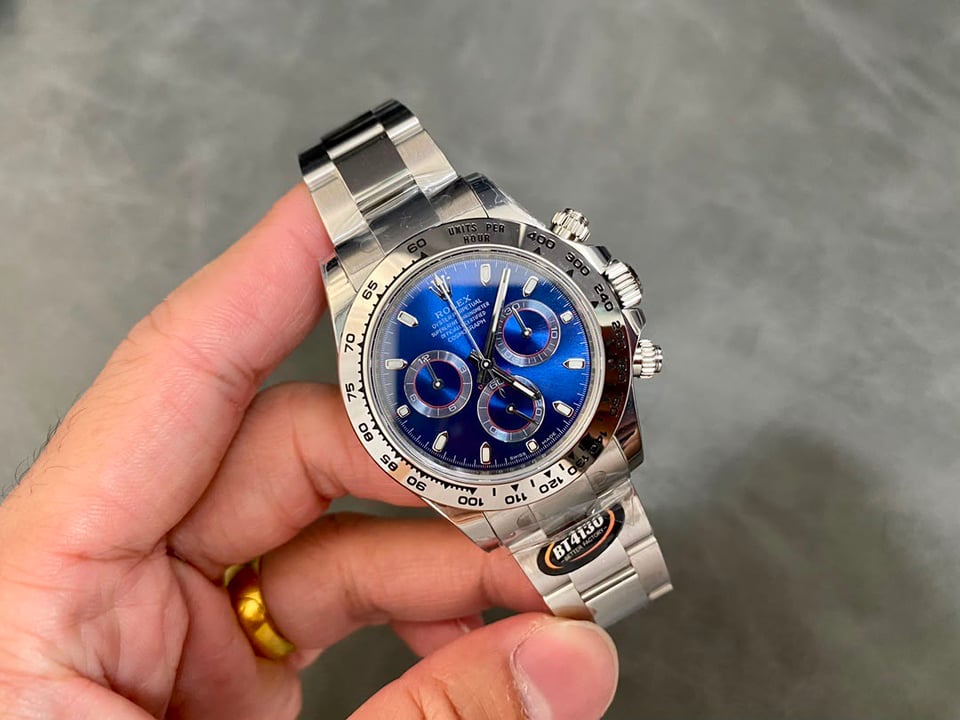 [Super Clone] Rolex Daytona 40mm Bright Blue Dial Oyster 126509 view 7