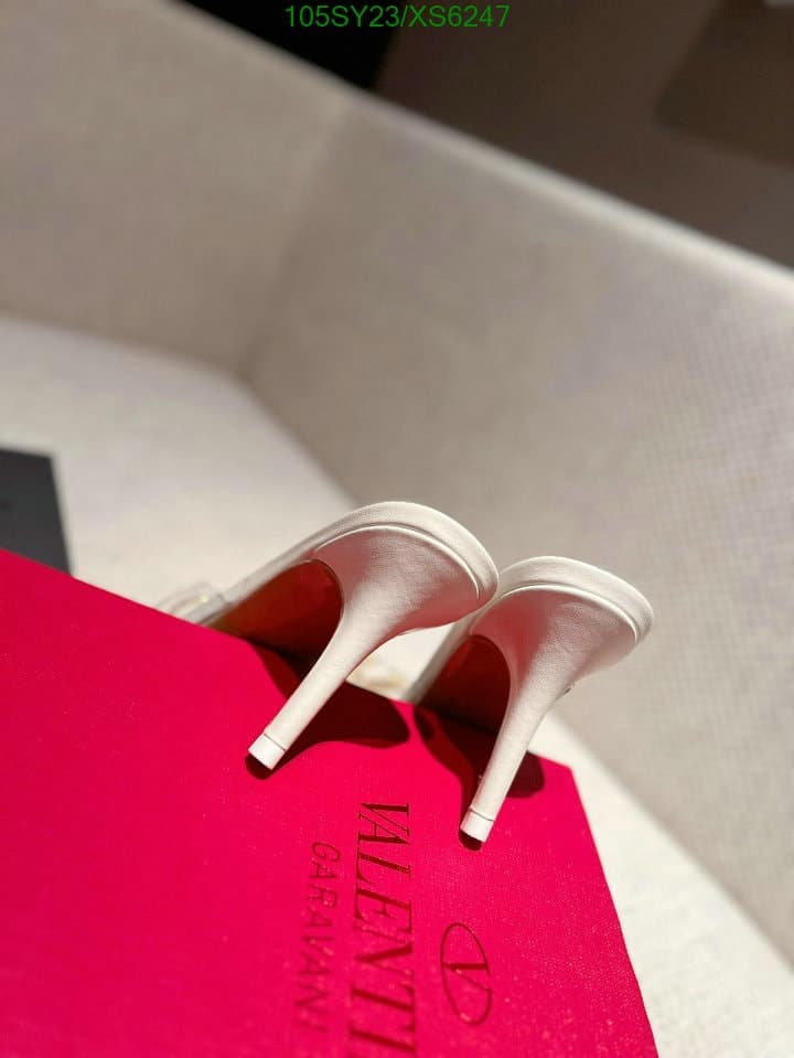 Valentino Vlogo 80 Vinyl Leather Mule In White view 8