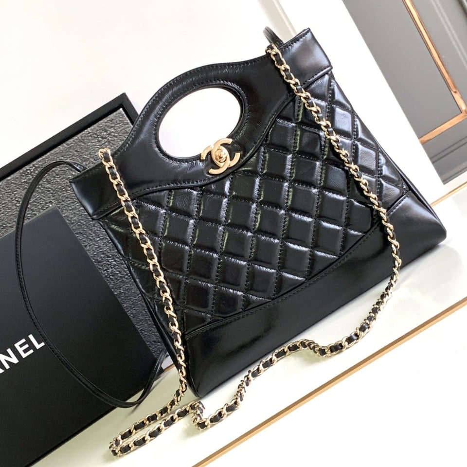 Chanel 24S31 Mini Shopping Bag 22Cm Black Lambskin Gold Hardware