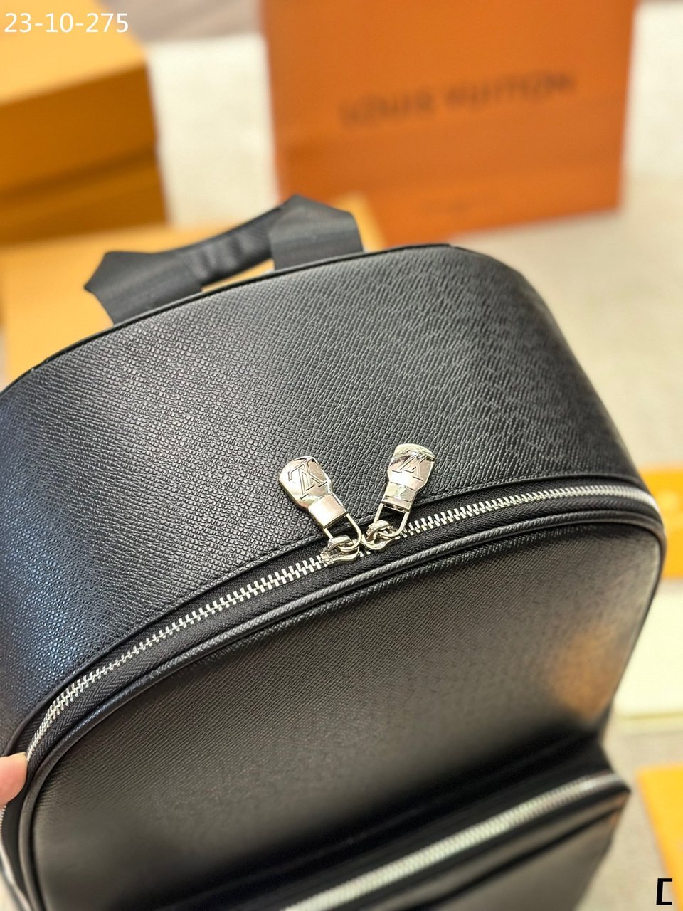 Louis Vuitton Discovery Backpack Black 42Cm view 7