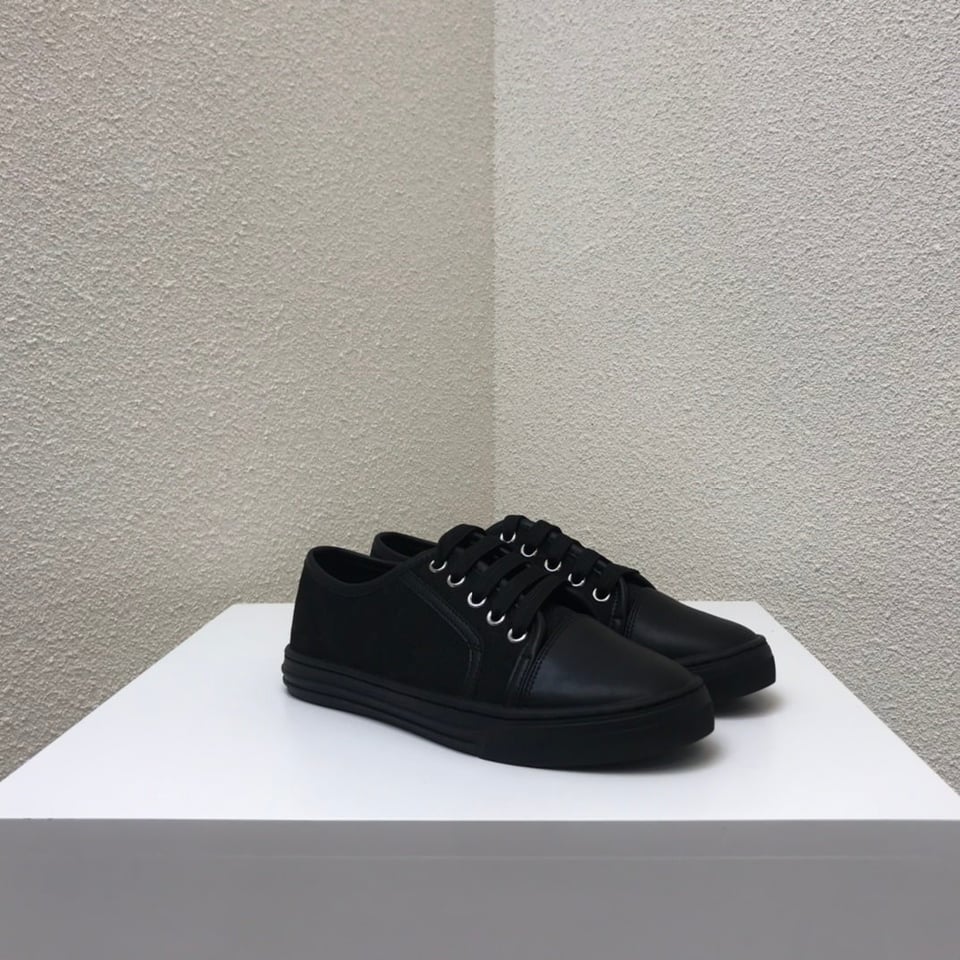 Gucci Women’S Leather Top Sneaker Black view 8