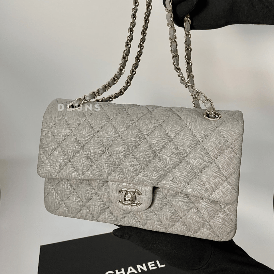 Chanel Classic Flap Bag 25 cm Grey Silver- Tone Hardware A01112 view 3