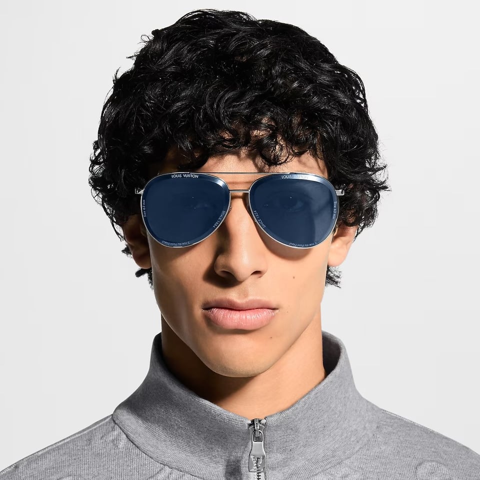 Louis Vuitton Super Vision Light Pilot Sunglasses Z3406U view 2