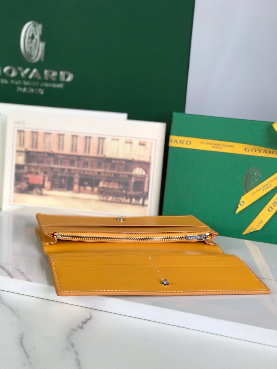 Goyard Richelieu Wallet 19 Cm Yellow Goyardine Canvas view 3