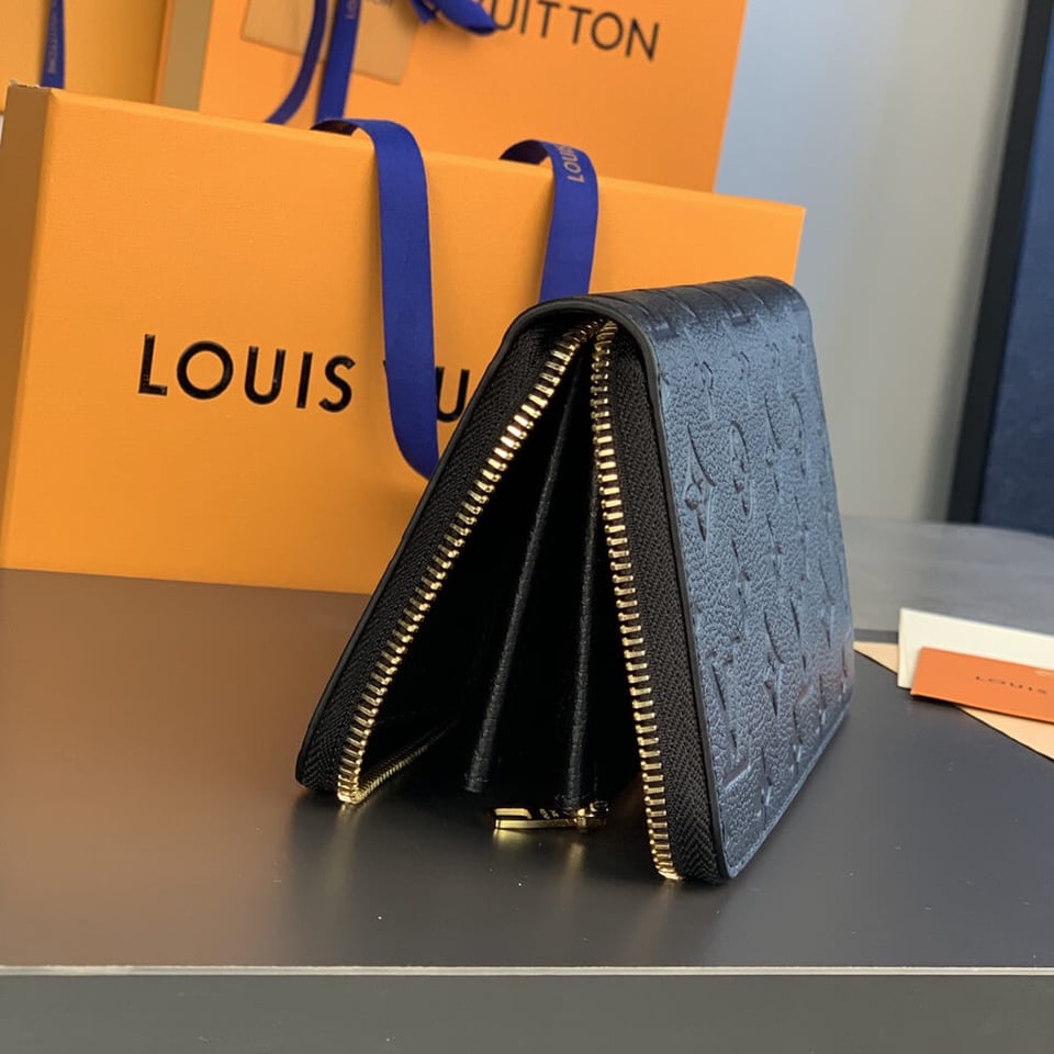 Louis Vuitton Monogram Empreinte Zippy Wallet Black 19.5cm view 10