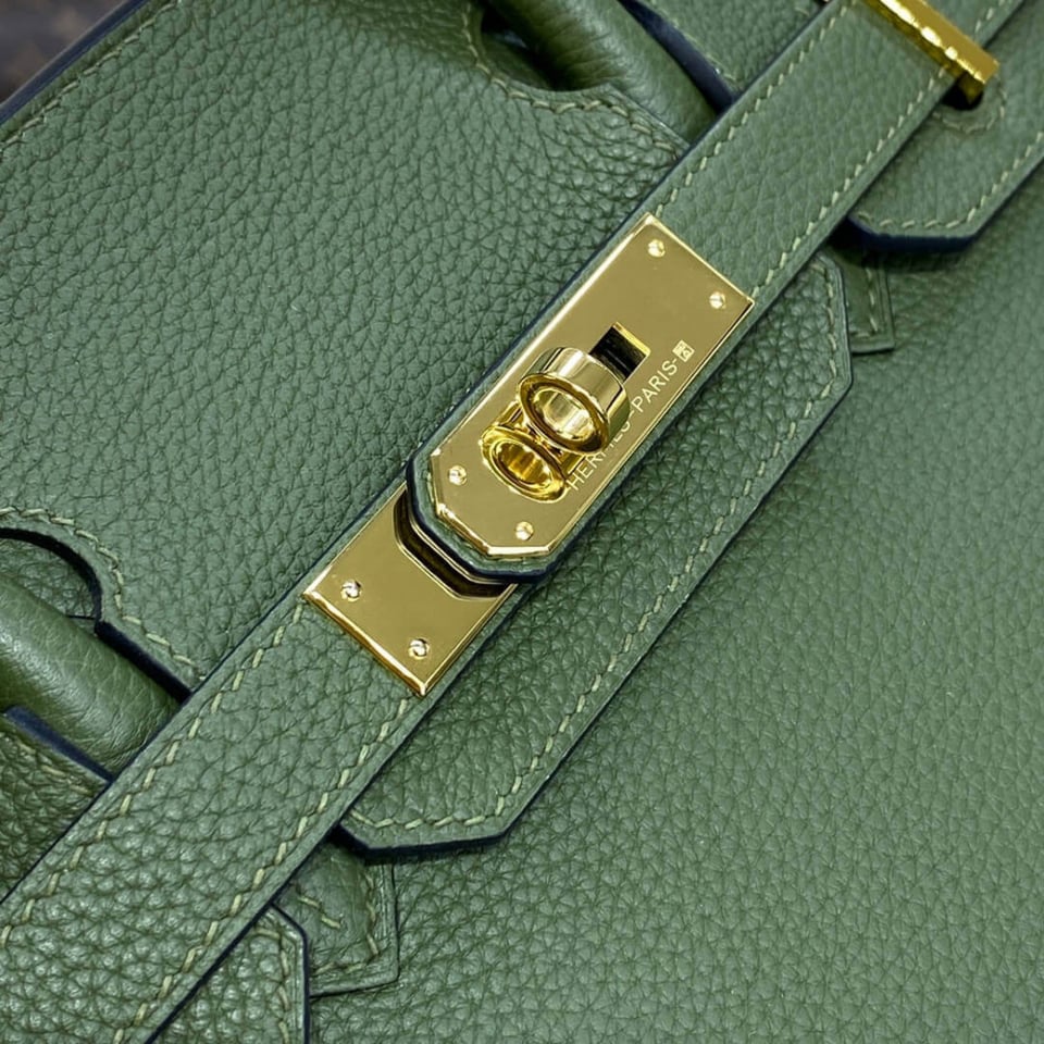 Hermes Birkin 30 Bag Vert Foret Gold Hardware Togo Leather view 7