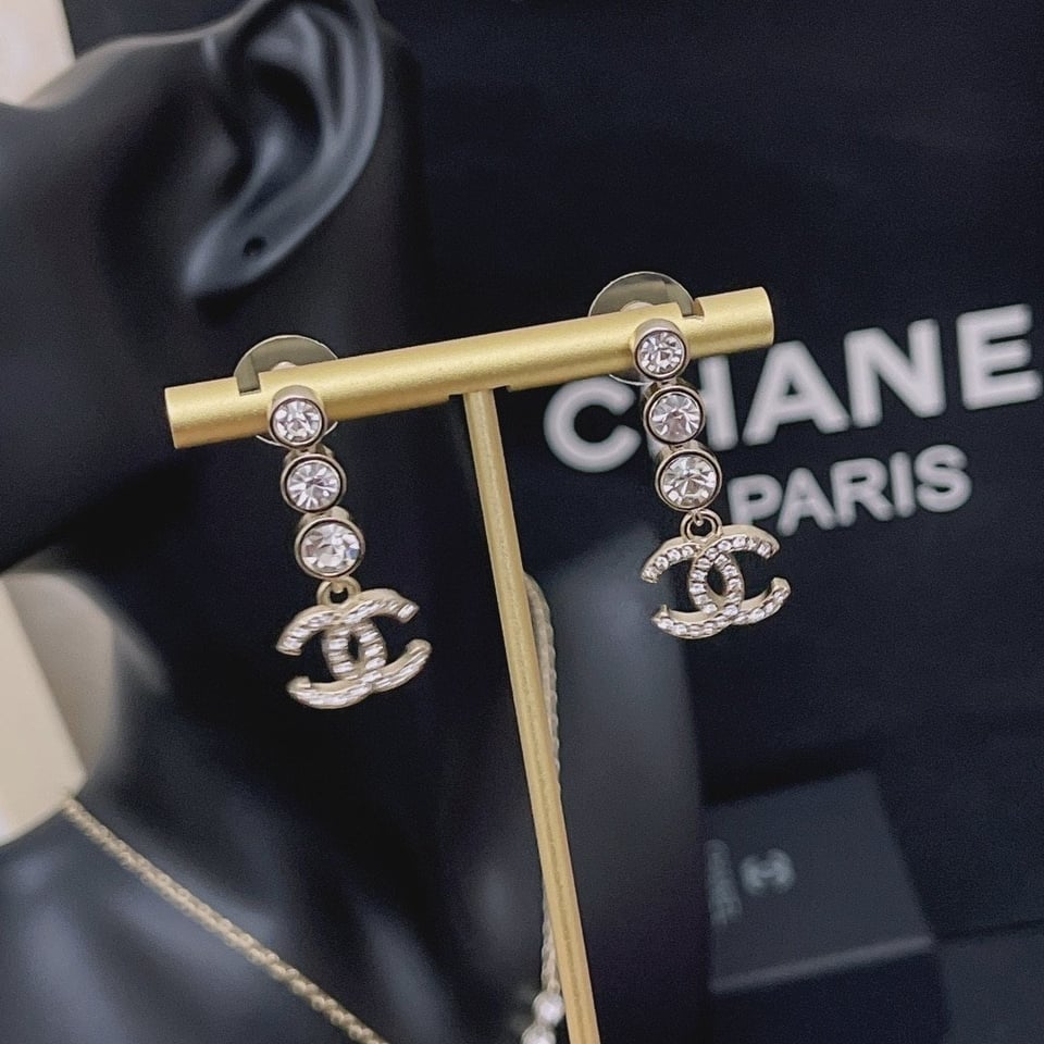 Chanel Crystal Cc Drop Earrings Gold view 7