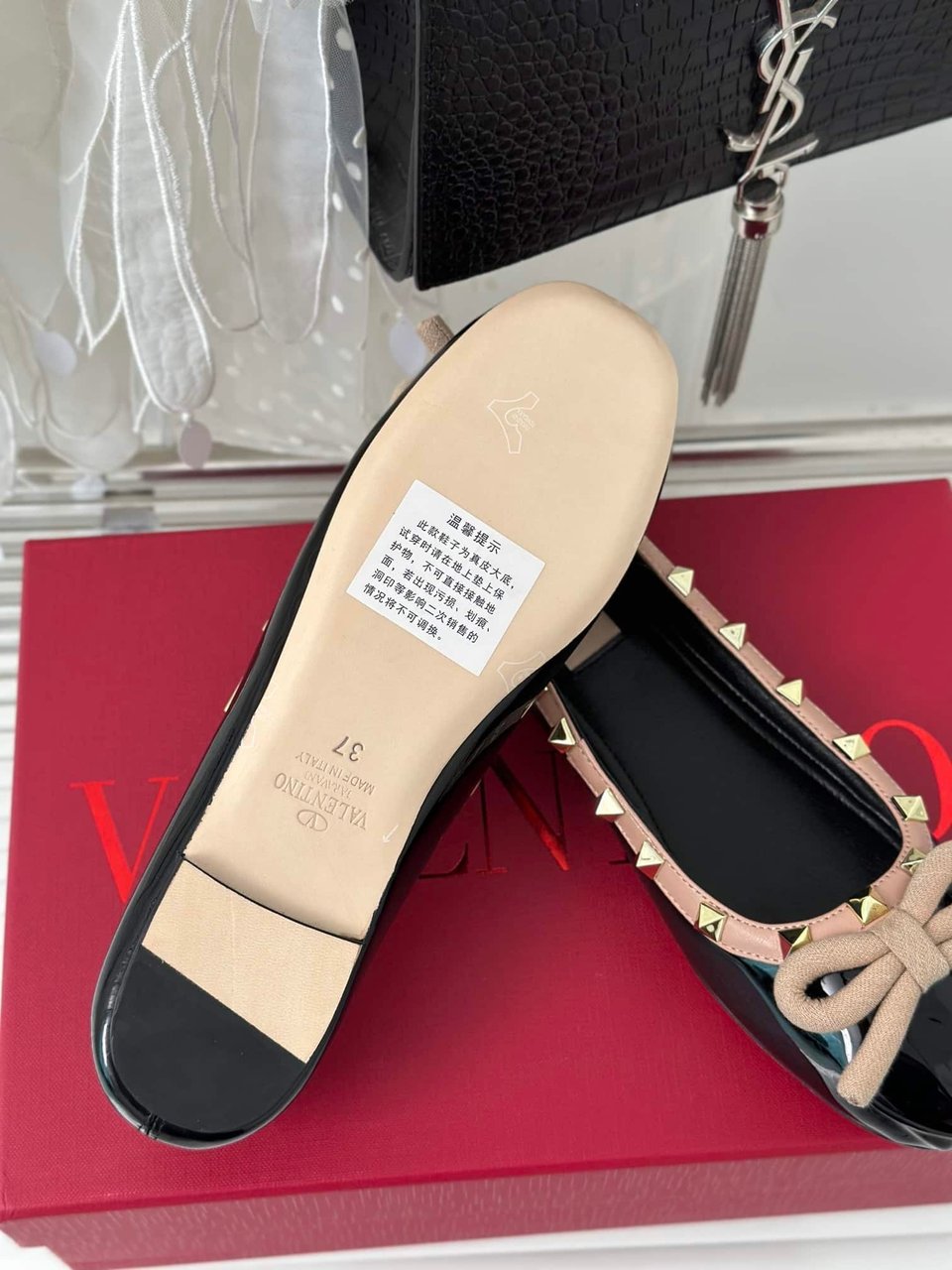Valentino Garavani Rockstud Patent Leather Ballerina Black 3W2S0Hq5Vnw N71 view 3