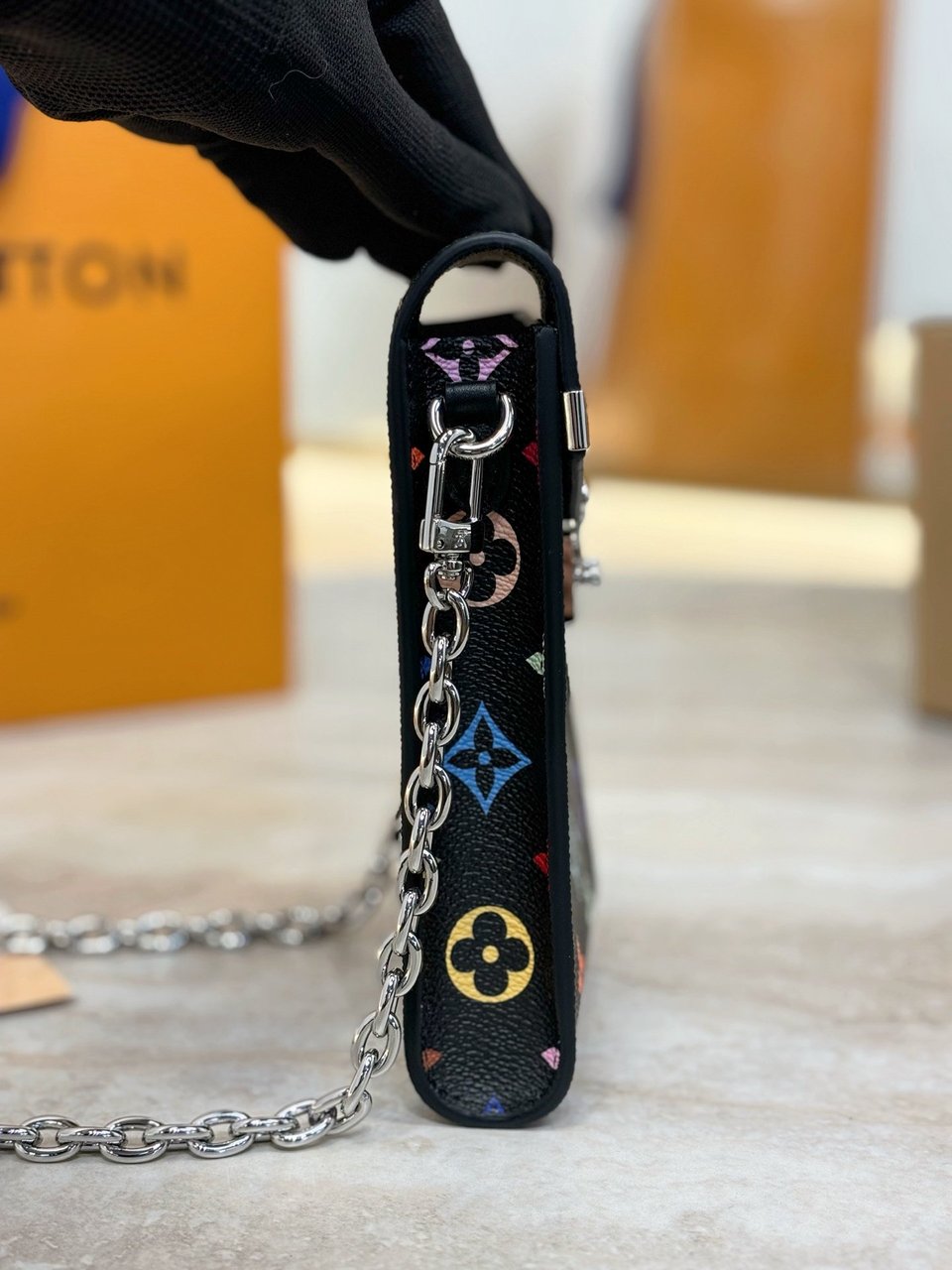 Louis Vuitton LV x TM Phone Pouch Métis M14098 17.5cm/ 6.9in view 5
