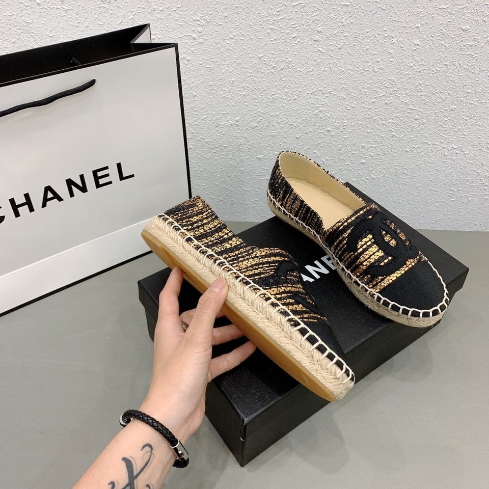 Chanel Metallic Tweed Grosgrain Cc Espadrilles Slip On Gold Black view 10