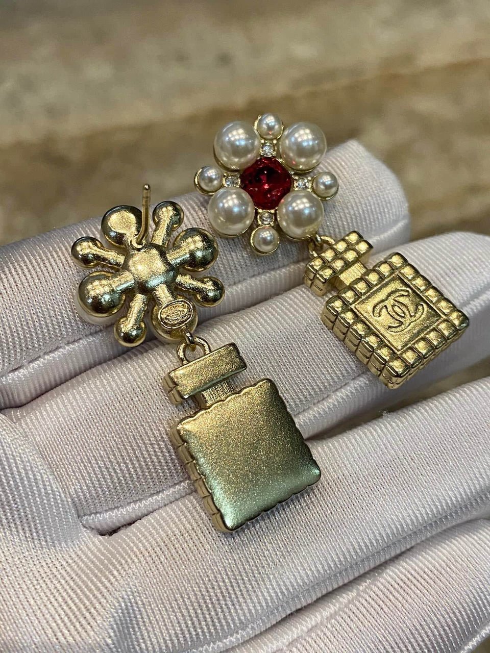 Chanel Earrings view 6