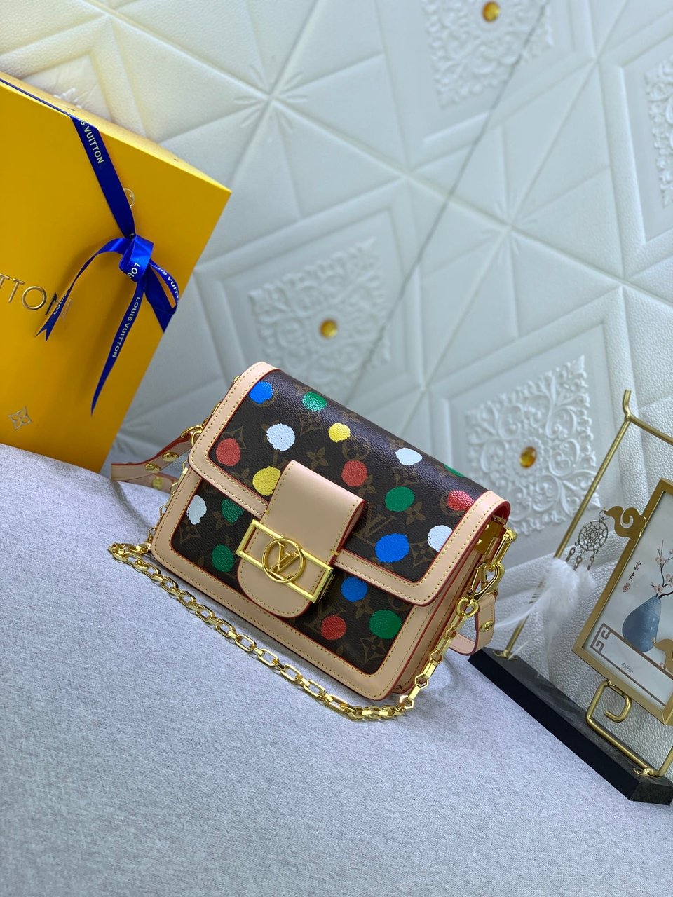 Louis Vuitton X Yk Dauphine Mm Multicolor 20Cm M46432 view 10